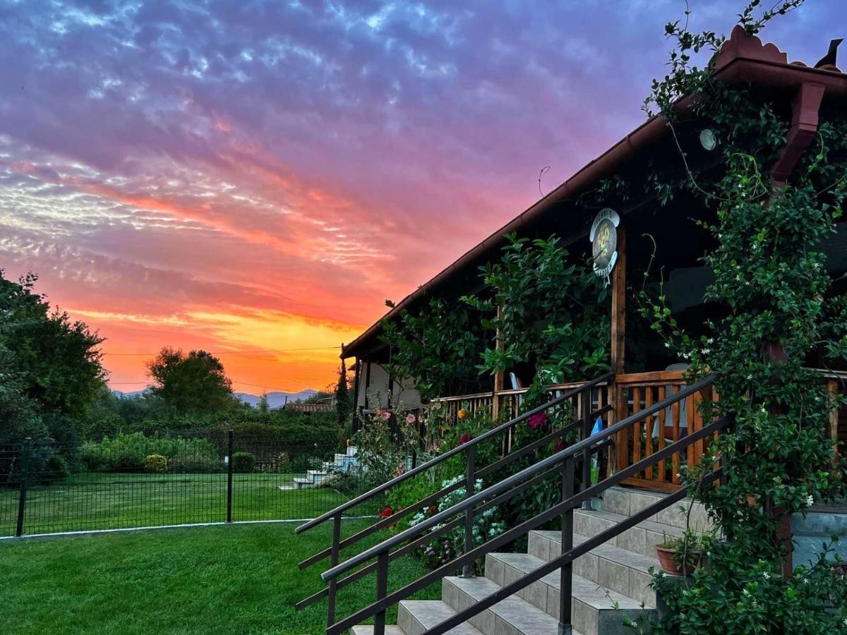 Ivonnis Garden Mesimvria (Evros) Exterior foto